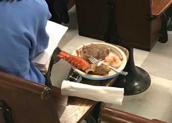 Люди, которые запросто могут удивить общественность, 20 фото