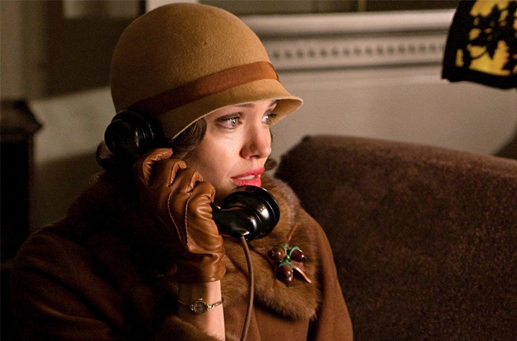 25 фильмов с участием великолепной Анджелины Джоли